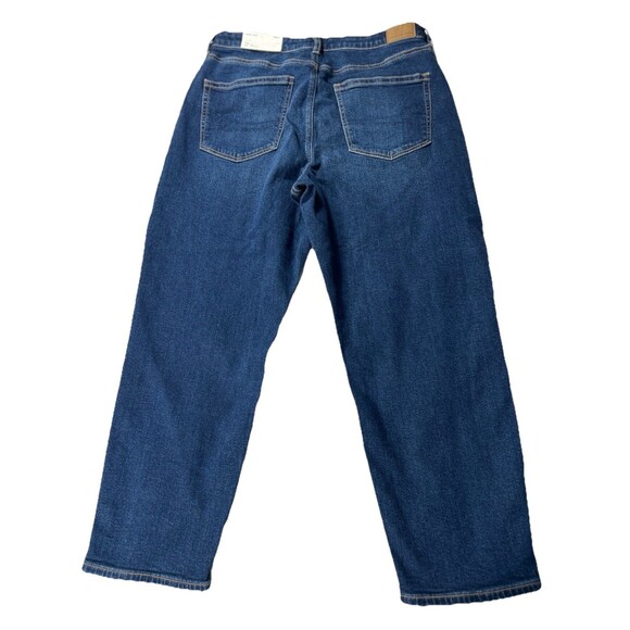 NWT American Eagle Mom Jean Stretch Super High Rise 14 Short - Picture 2 of 15